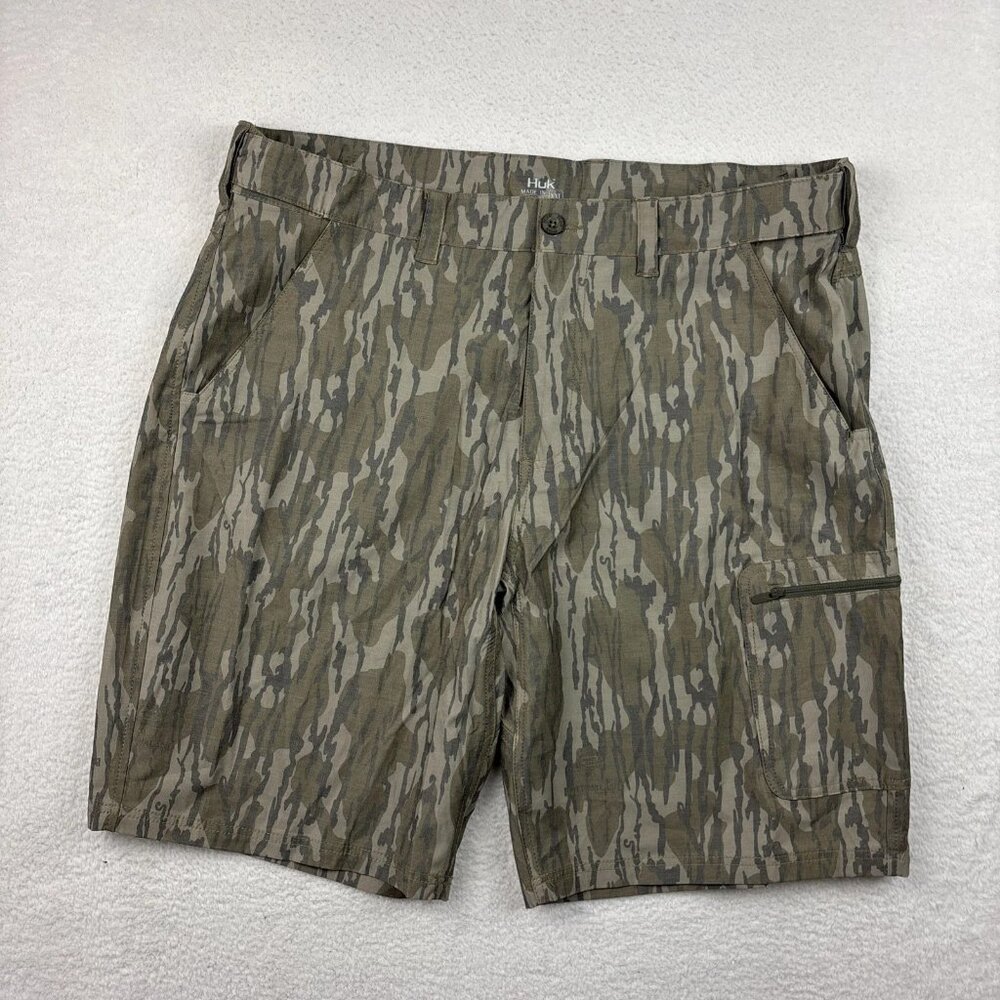 Huk Men's Nxtlvl 10.5" Short Mossy Oak Bottomland Size Small Camo Fishing - Picture 4 of 4